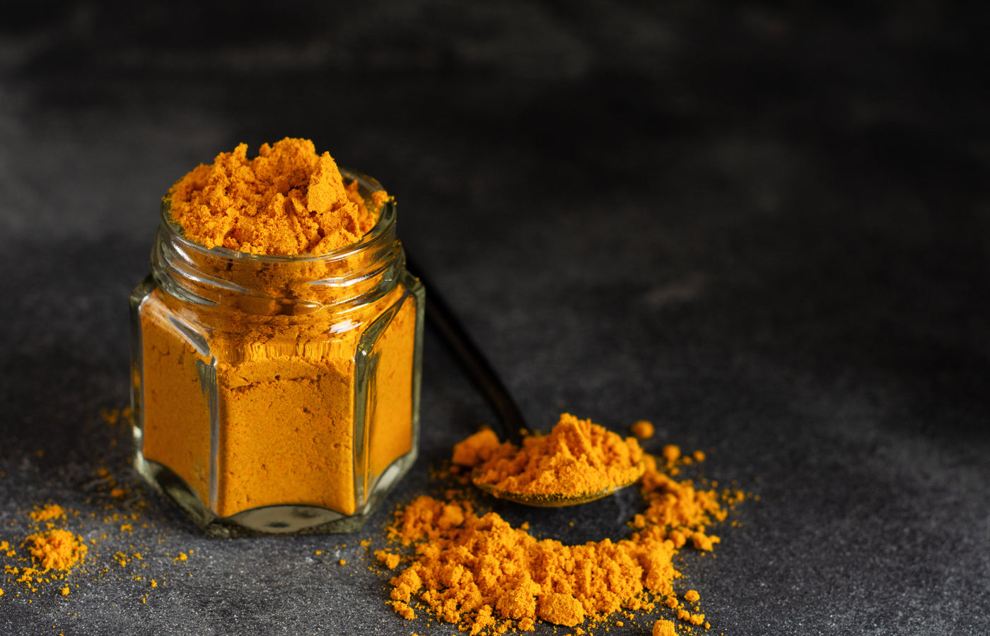 Top Skincare Benefits of Organic Turmeric Powder